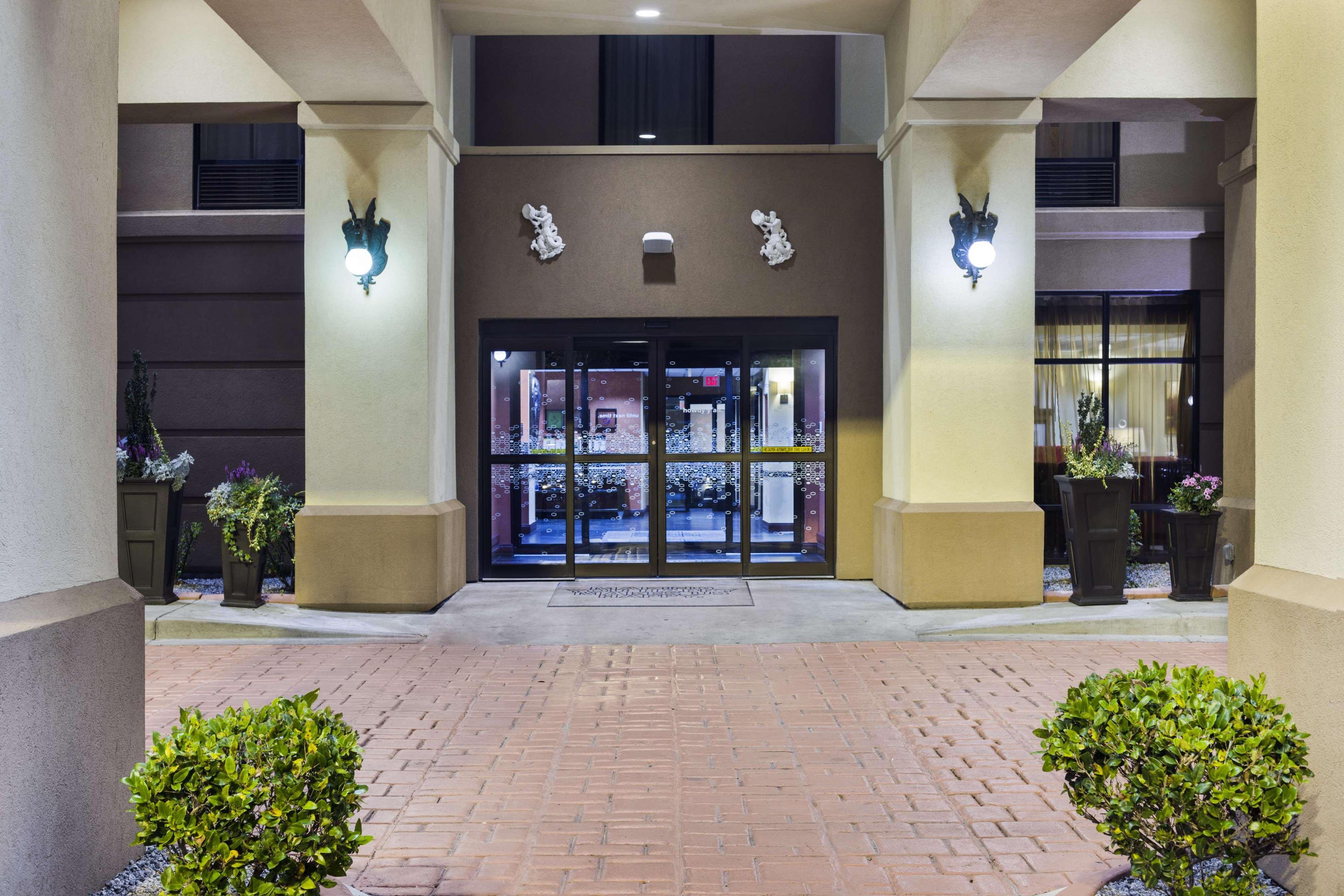 Hampton Inn Гайнсвілл Екстер'єр фото